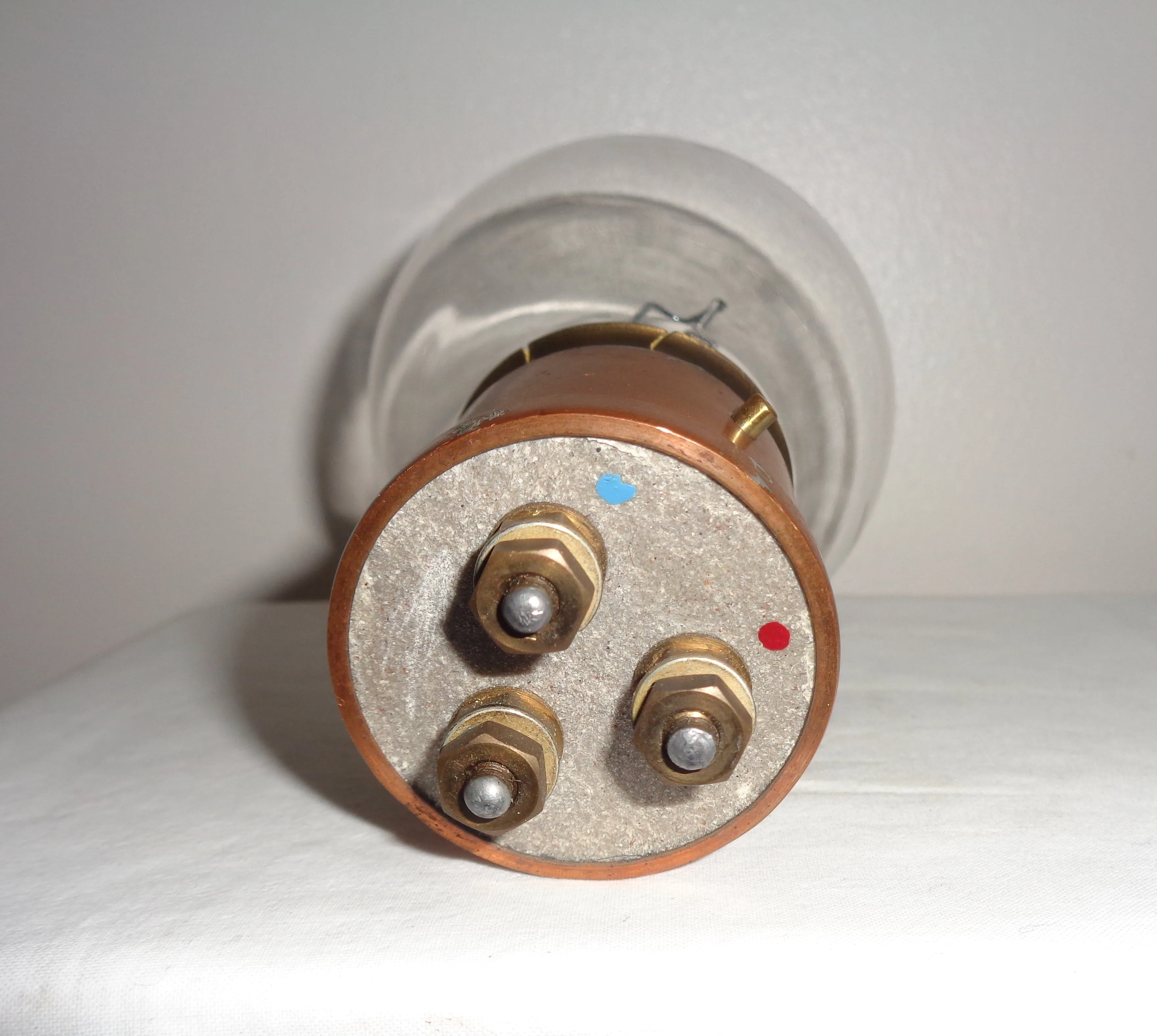 1961 Avro Vulcan GEC 26V/500W 28V/280W Twin Filament Landing Light Bulb