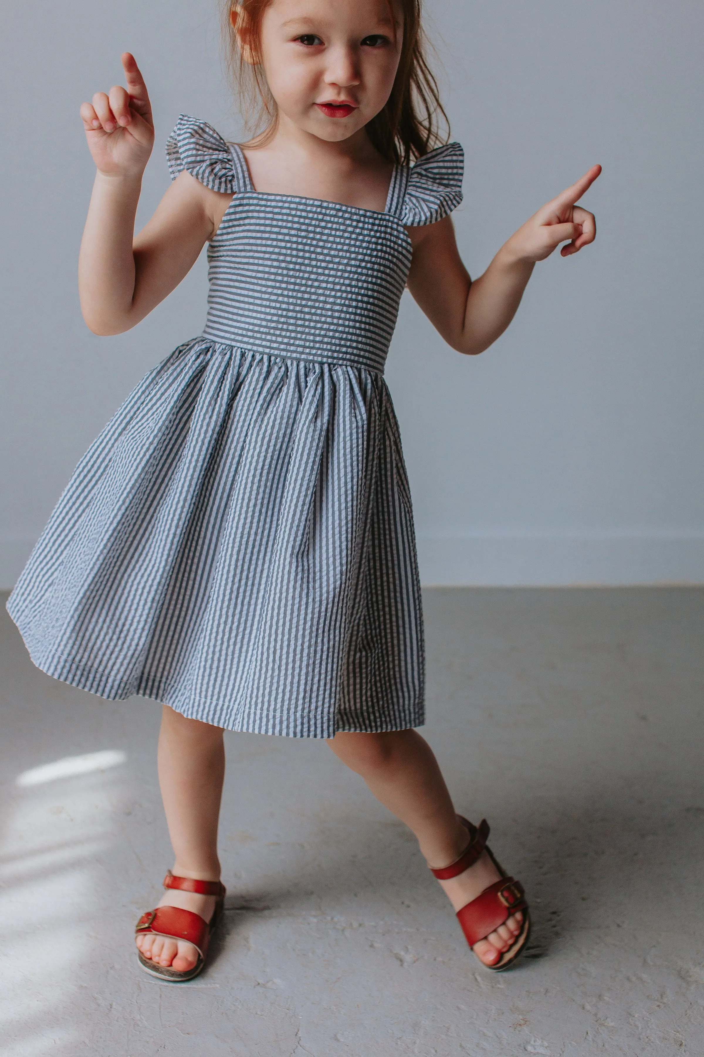 Girl’s Gray Flutter Sleeve Seersucker Dress